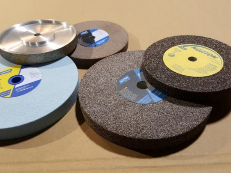 Classification And Application of Polishing And Grinding Materials: How To Choose The Right Product?