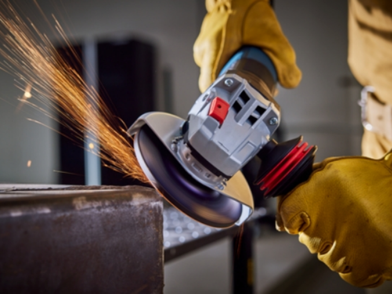 Process Advantages of Diamond Grinding Wheel in Processing Cemented Carbide